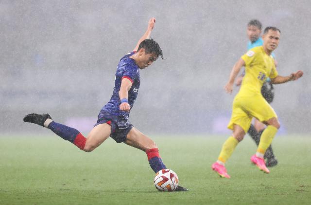 bob半岛体育平台-戴伟浚时隔8月回归中超状态不俗 坦言未来会更好